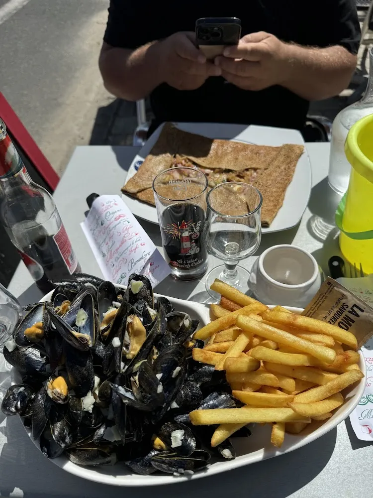 Moules Frites À la Crème